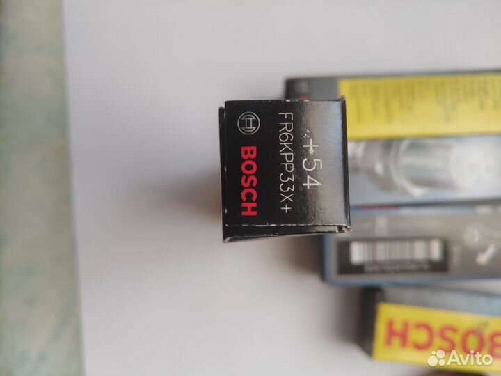 Bosch 0 242 240 649 Свеча зажигания