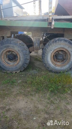 Полуприцеп для перевозки скота ОДАЗ 9958, 1988