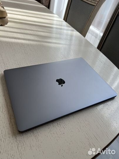 Apple MacBook Pro 15 2017