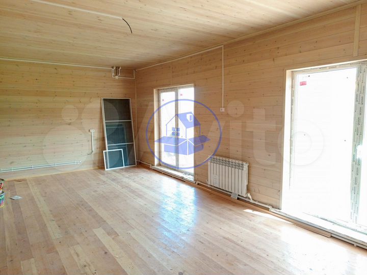 Коттедж 144 м² на участке 4 сот.