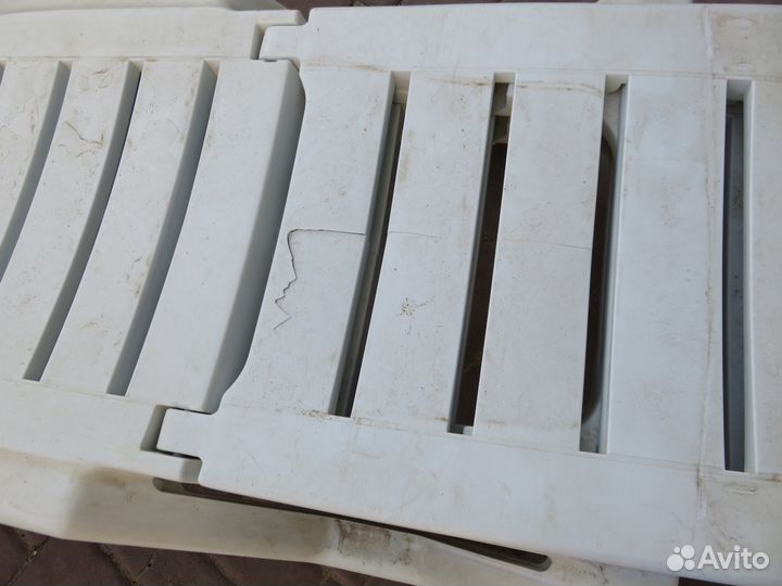 Шезлонг (лежак)