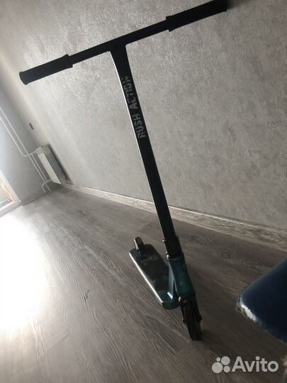 Продам трюковой самокат