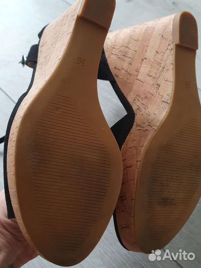 Босоножки hm