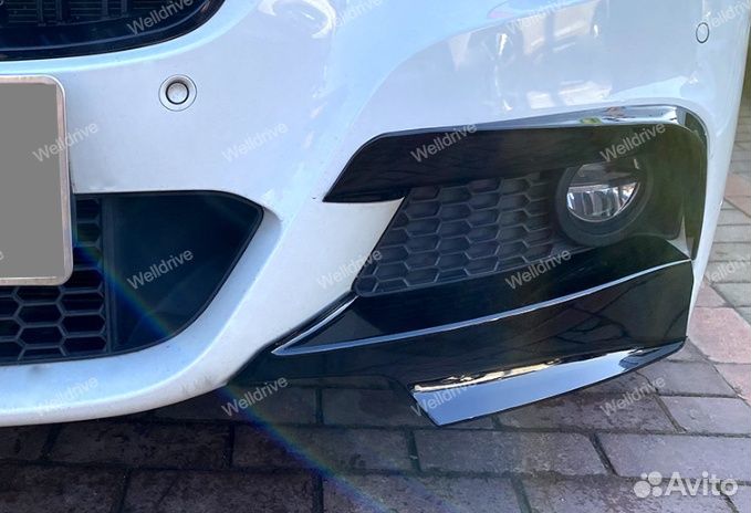 Клыки переднего бампера BMW 3 F30 черный тюнинг