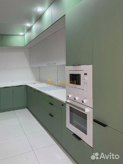 Кухни на заказ, кухонный гарнитур