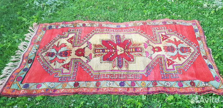 Ковер шерстяной ручной работы