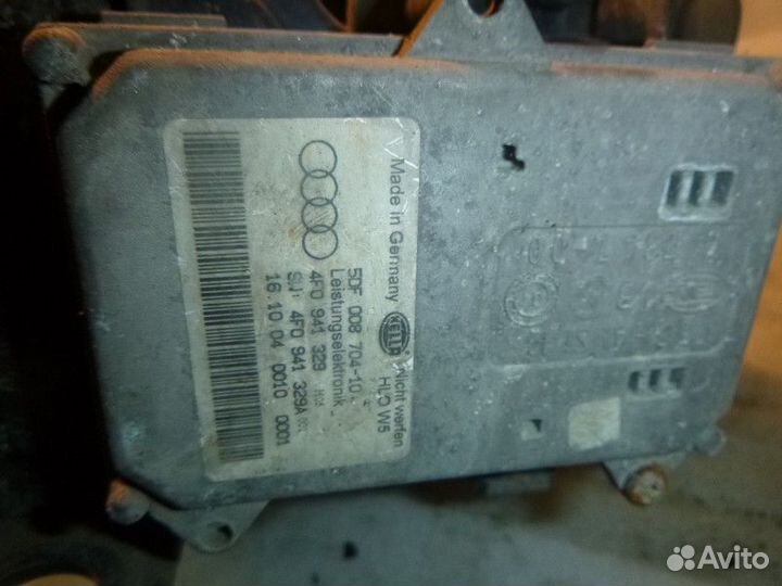 Фара правая audi A8 D3 2002