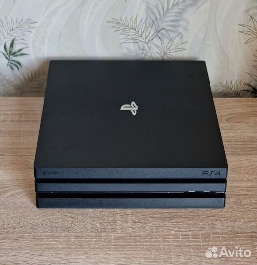 Sony PS4 Pro 1Tb