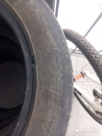 Tigar UHP Ultra High Performance 215/55 R17