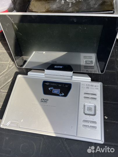Портативный DVD плеер ввк DL387SI