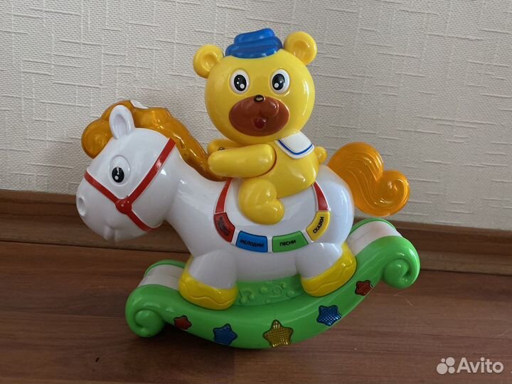 Музыкальная игрушка с проектором