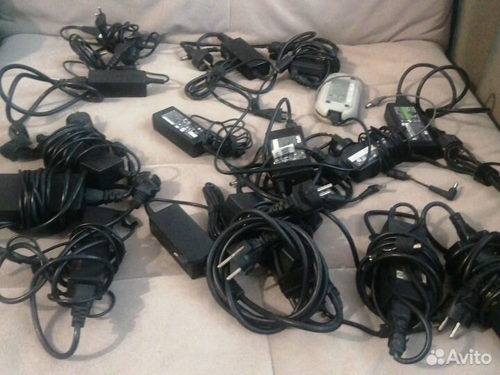 Зарядное устройство для ноутбука (нетбука)