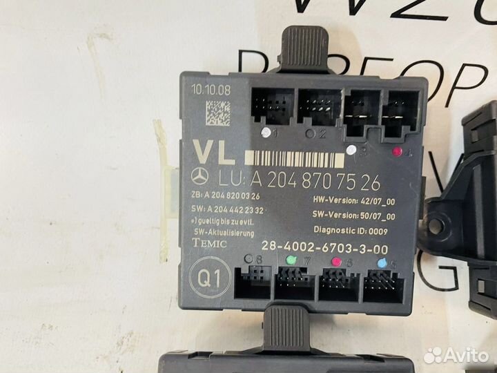 Блок управления дверью Mercedes W204 GLK X204