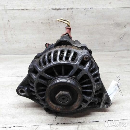 Генератор 100 ампер Mitsubishi Carisma I бу