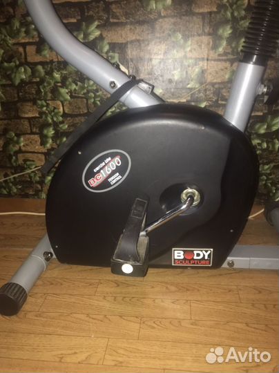 Велотренажер