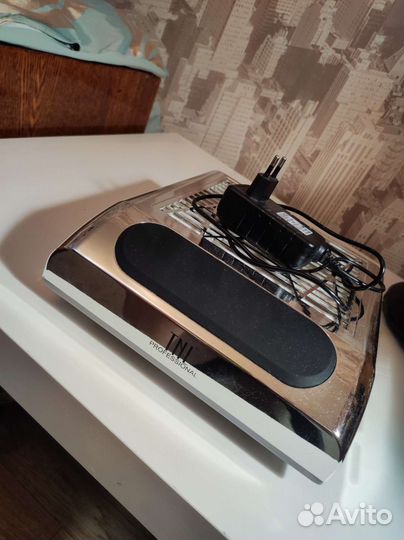 Маникюрный пылесос