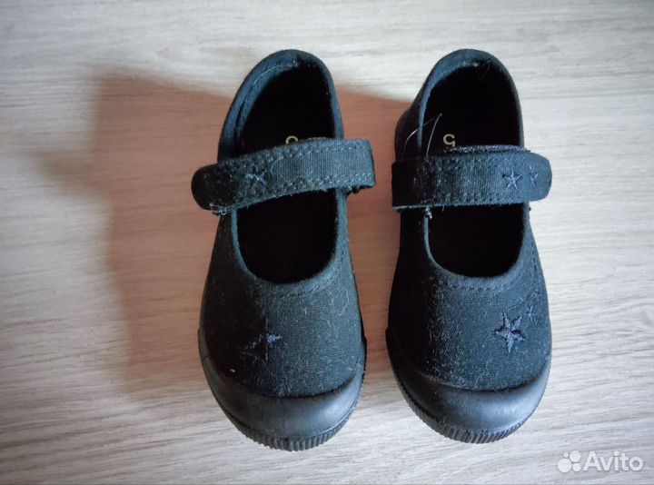 Туфли для девочки новые 14 см