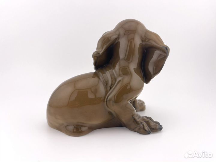 Винтажная фарфоровая статуэтка 