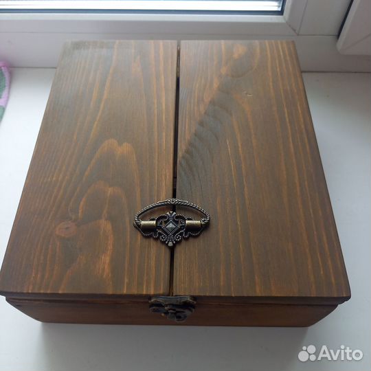 Подарочный ящик деревянный