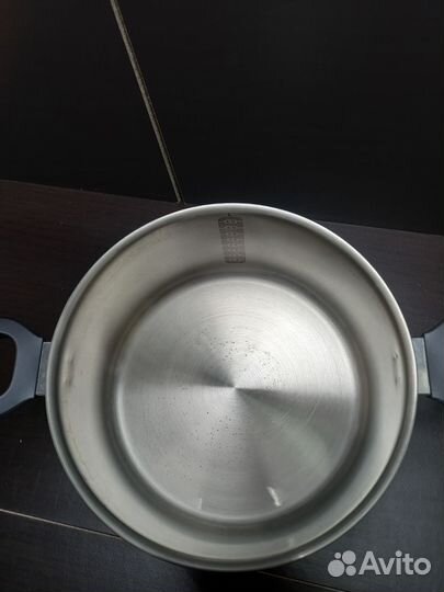 Кастрюля Tefal 5 л бу