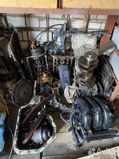 Мотор в разборе Шкода Фабиа 1.2