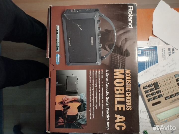 Электроакустическая гитара и комбик