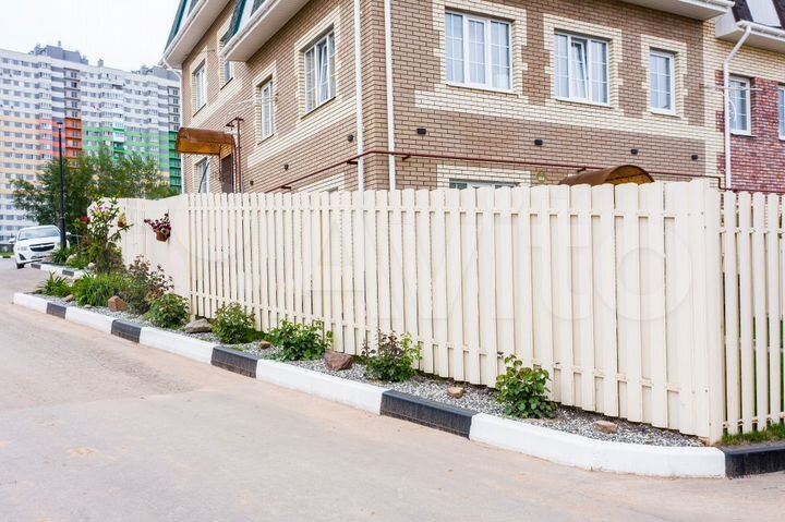 Таунхаус 91 м² на участке 1 сот.