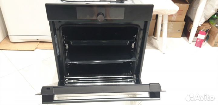 Духовка электрическая встраиваемая новая