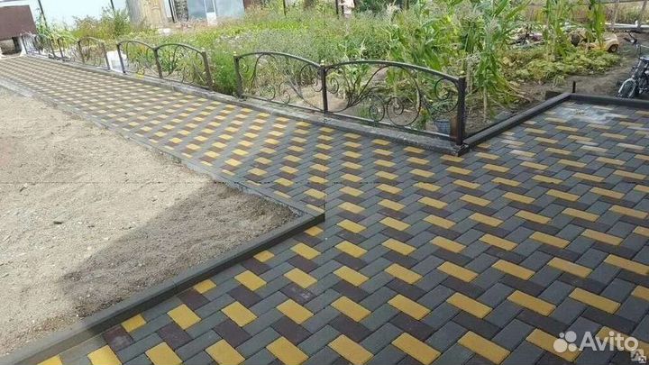 Укладка брусчатки тротуарной плитки под ключ