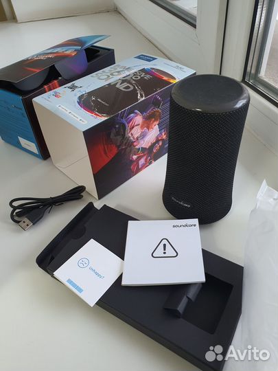 Портативная блютуз колонка Anker soundcore Flare 2