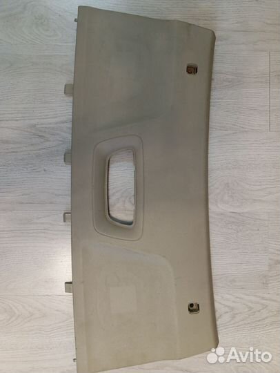 Обшивка потолка багажного отделения Volvo XC90 1G