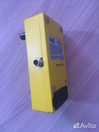 Гитарная педаль NUX Chorus