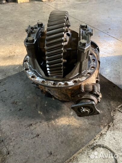 Редуктор моста средний на 50 Камаз 4310