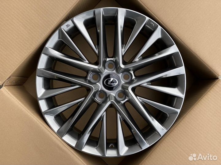 Комплект новых дисков r19 toyota lexus