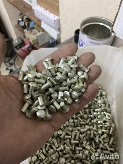 Заклёпки на Амур