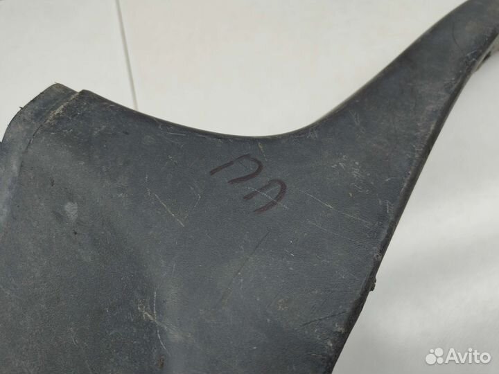 Накладка арки крыла передняя правая BMW X5 E53