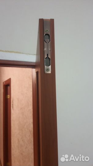 Межкомнатные двери с коробкой