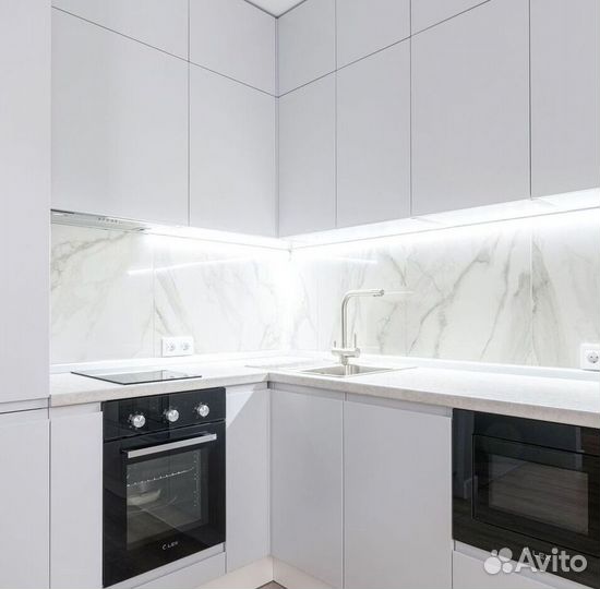 Кухонный гарнитур угловой