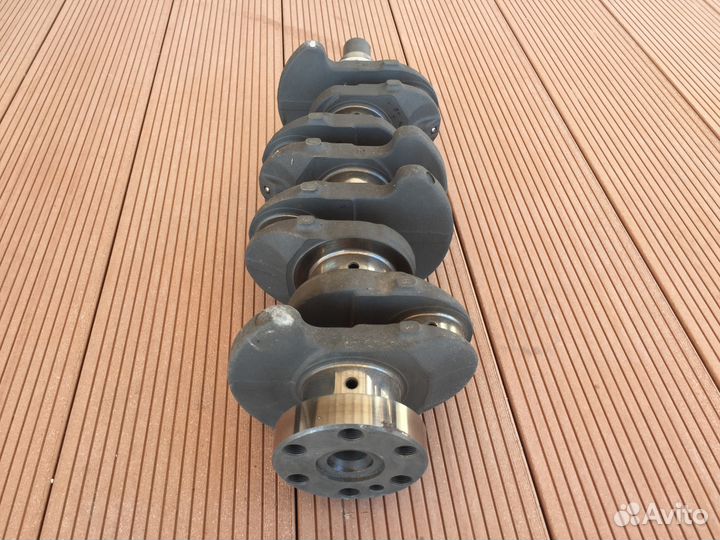 Продам коленвал для лодочного мотора Хонда 90