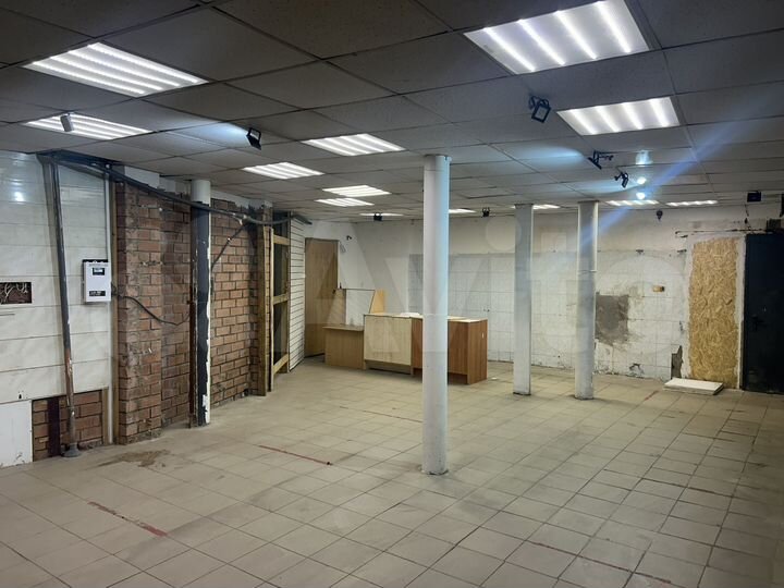 Торговая площадь, 71 м²