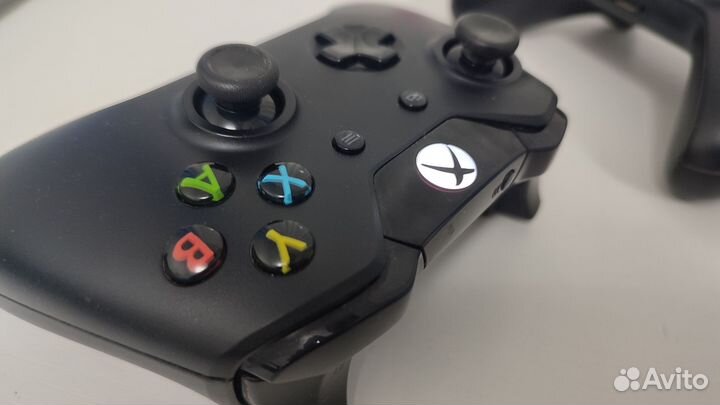 Геймпады Xbox One + Адаптер Xbox
