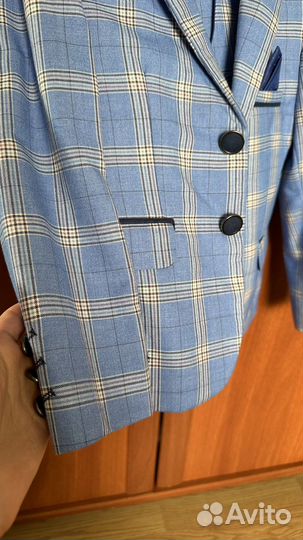 Костюм на выпускной для мальчика 110р