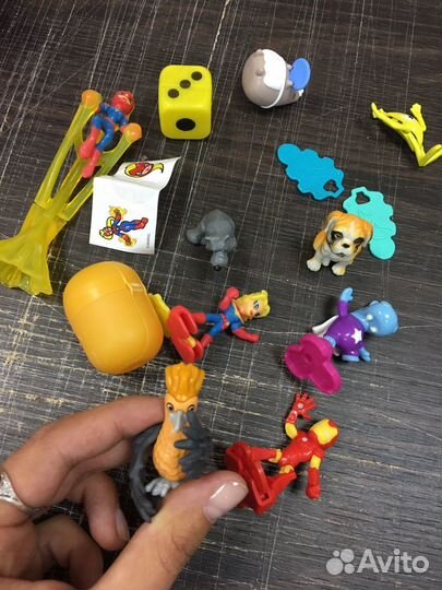 Игрушки из киндера