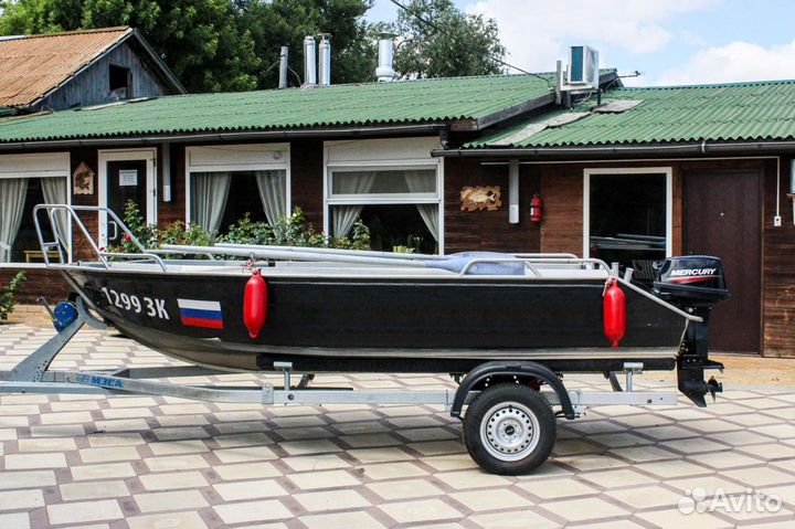 Моторная лодка Беркут