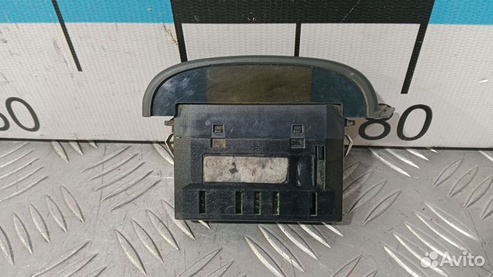 Б/У Индикатор парковки передний левый W220#005