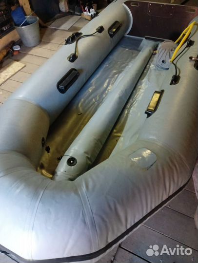 Надувная лодка