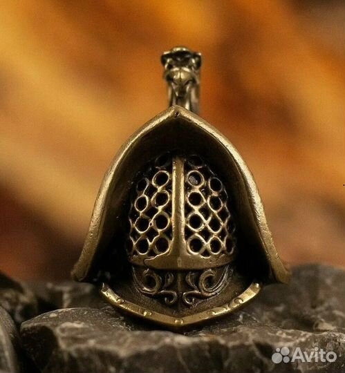 Бусина Темляк Брелок Шлем Гладиатор Максимус Рим