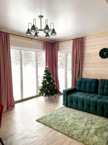 Коттедж 153 м² на участке 12 сот.