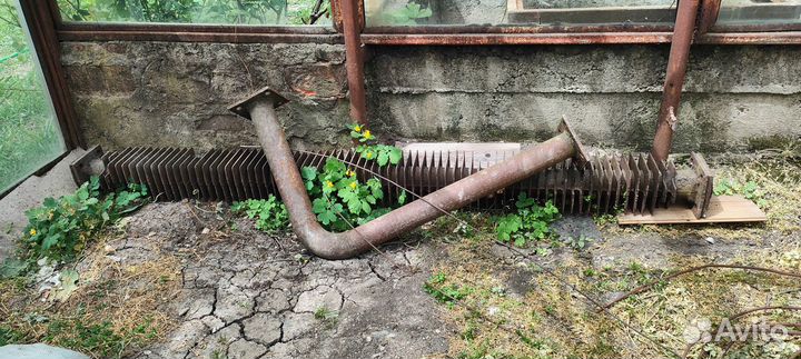 Батареи в хозпомещение