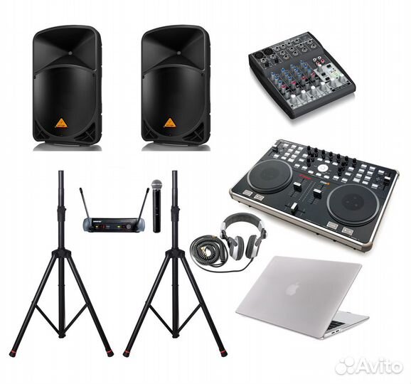 DJ с оборудованием